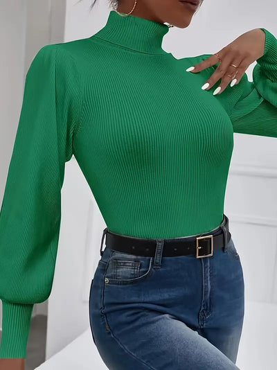 Schmal geschnittener Pullover mit eleganten Laternenärmeln