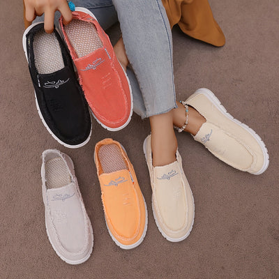 Damen Sommer-Loafers – Jeans-Slipper mit Gänseblümchen-Stickerei