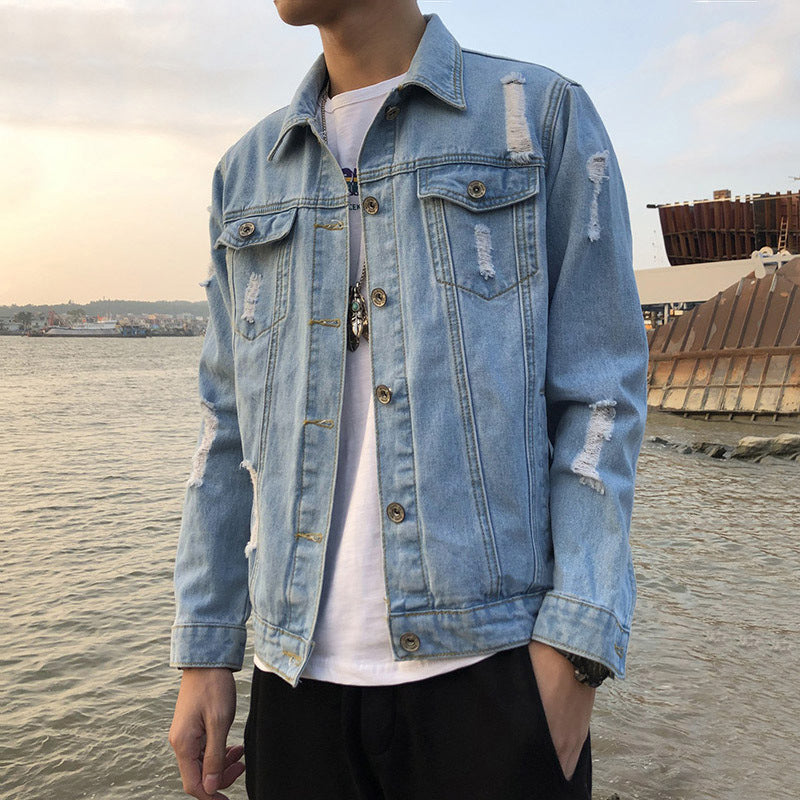 Solide Denim-Jacke mit Rippen und mehreren Taschen