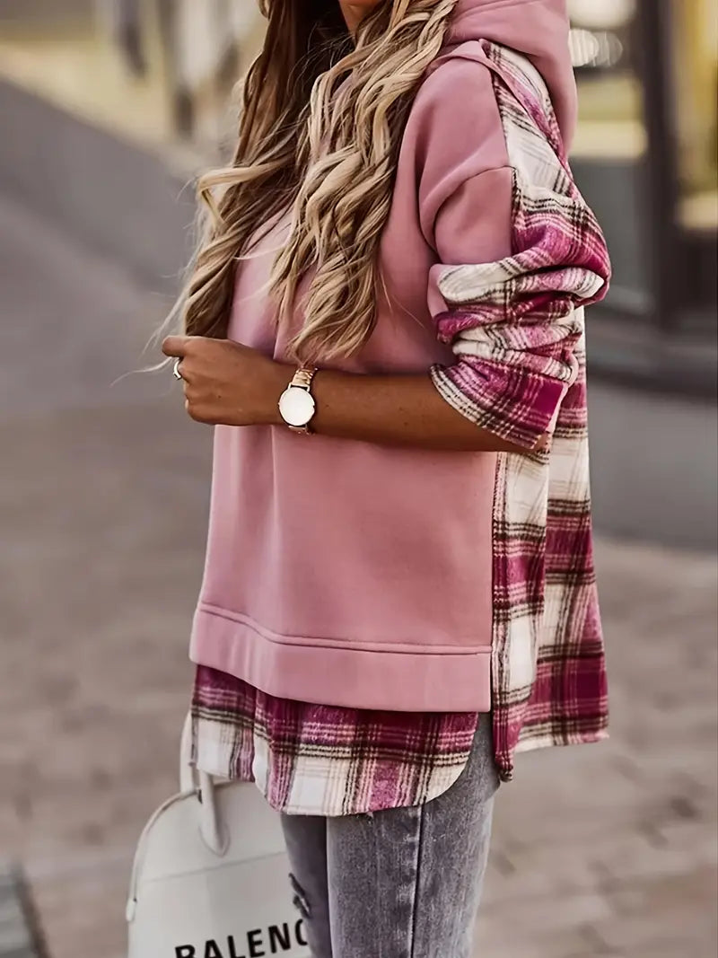 Stilvoller asymmetrischer Hoodie mit Plaid Fusion-Muster