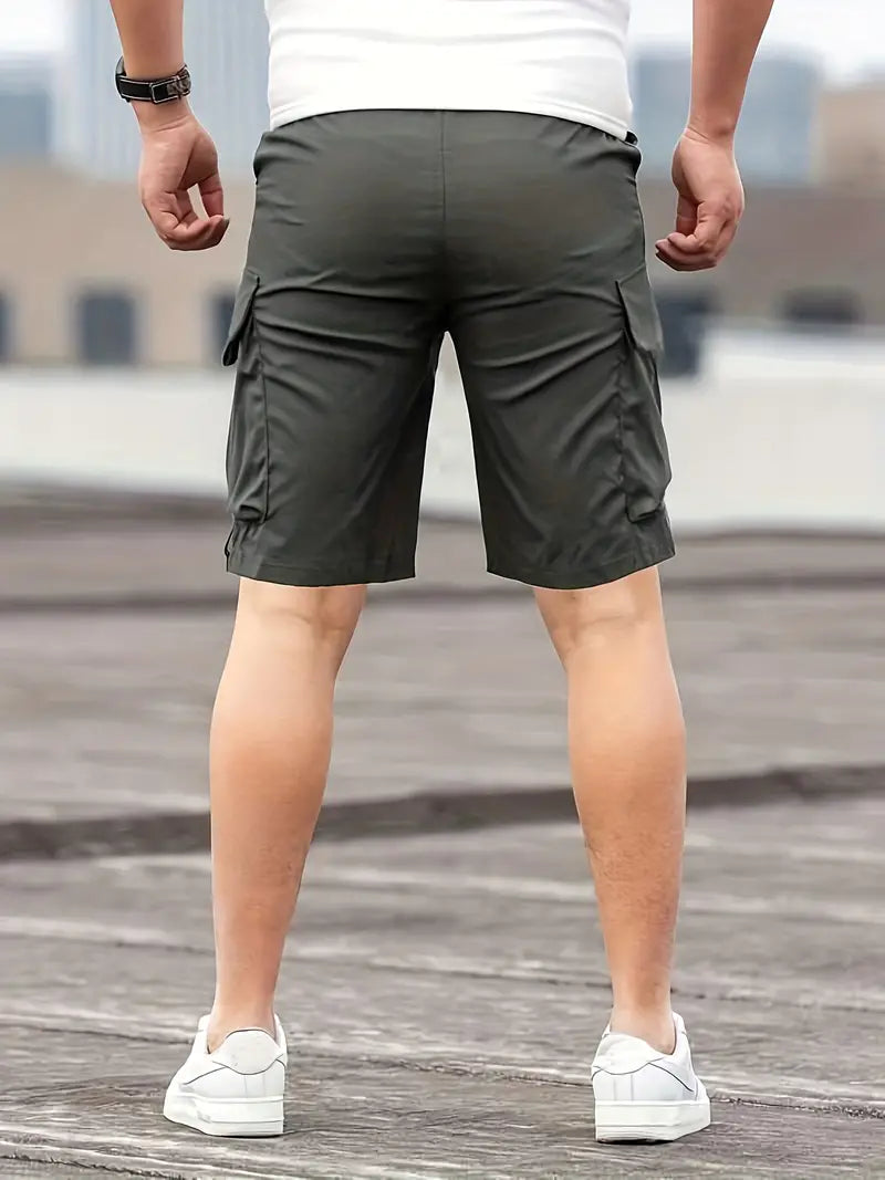 Aktive Cargo-Shorts aus Stretchstoff