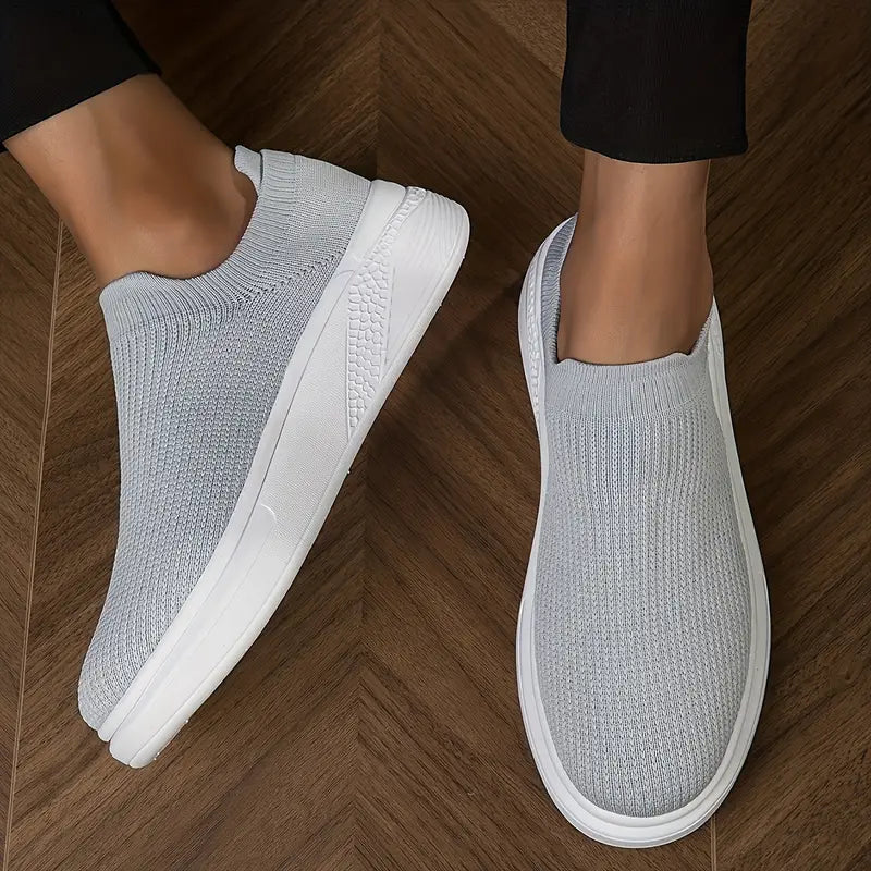 Einfach atmungsaktive Slip-On Freizeitschuhe