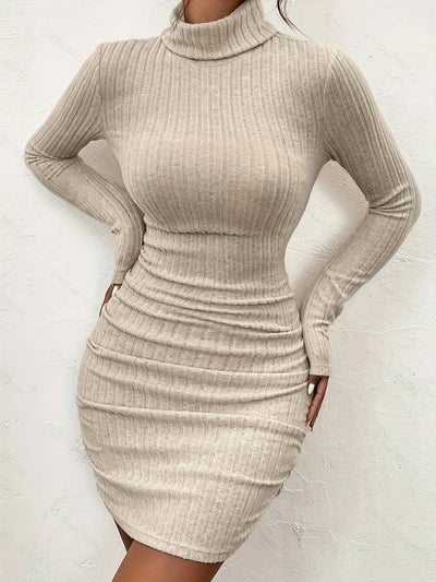 Warmes Bodycon-Kleid mit Rollkragen