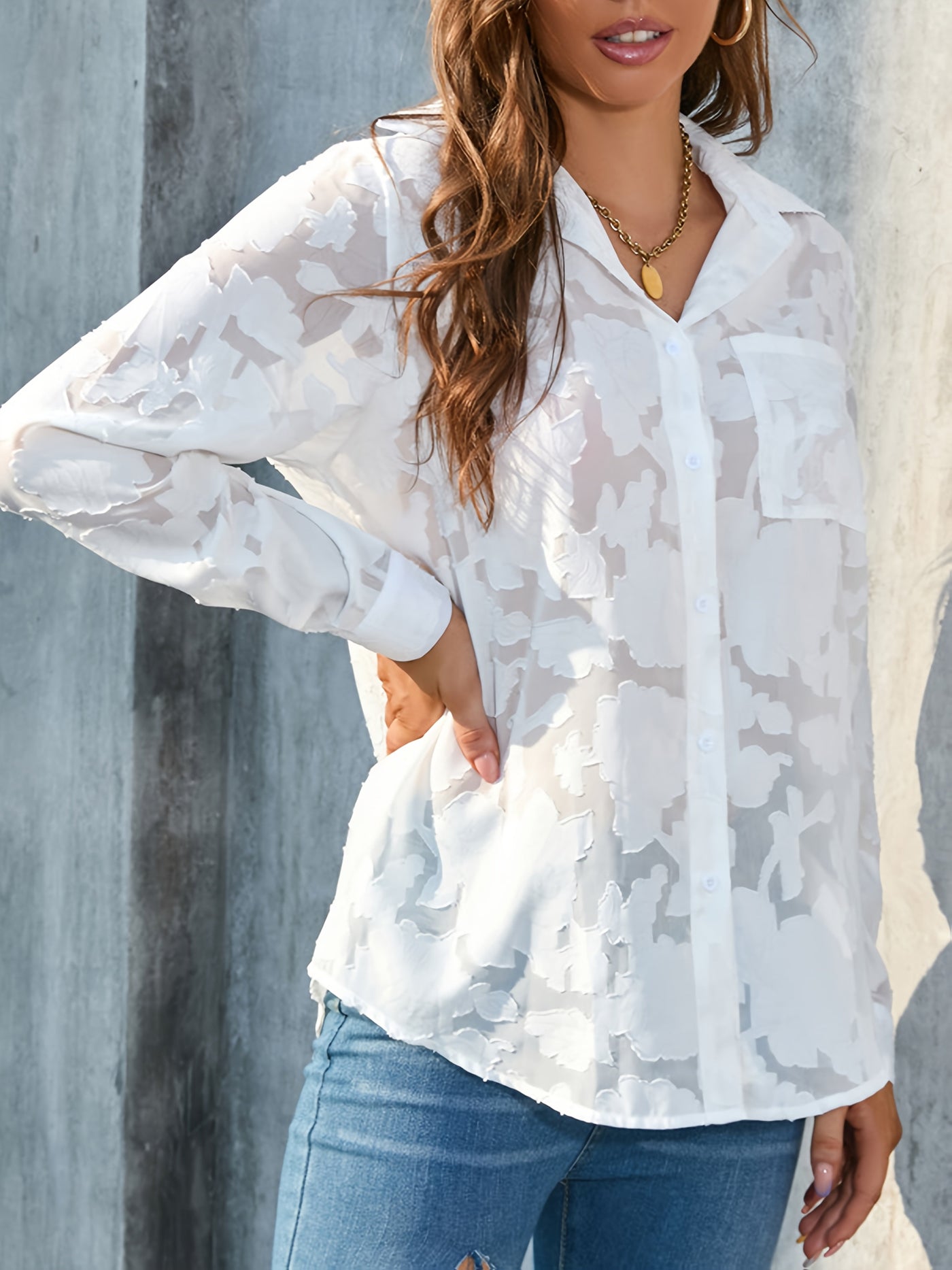 Damen-Jacquard-Bluse – Einreihig, Halbtransparent, Langarm & Elegant