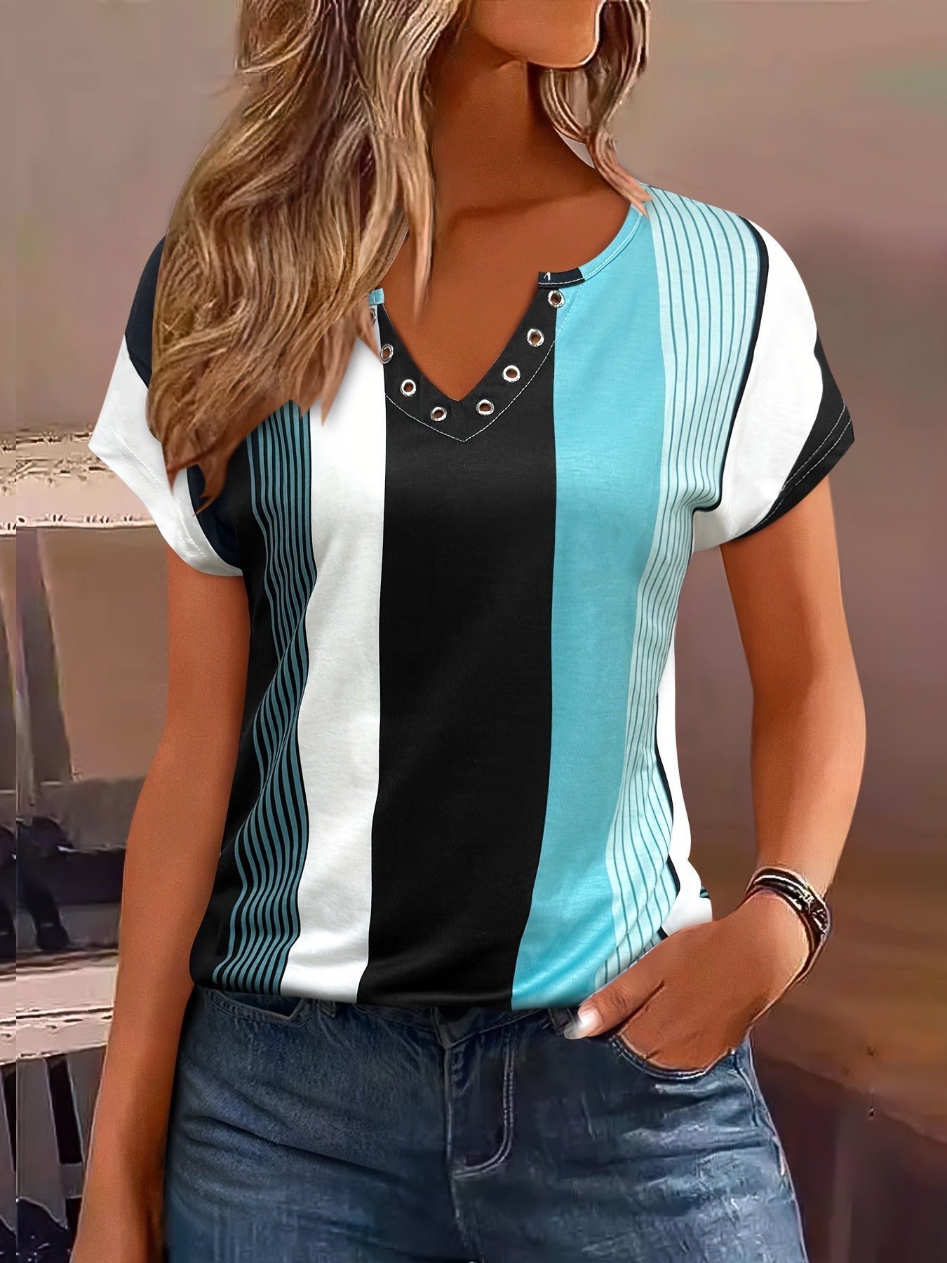 Leinen-Shirt – Damen Colorblock T-Shirt mit V-Ausschnitt, Kurzarm & Streifen