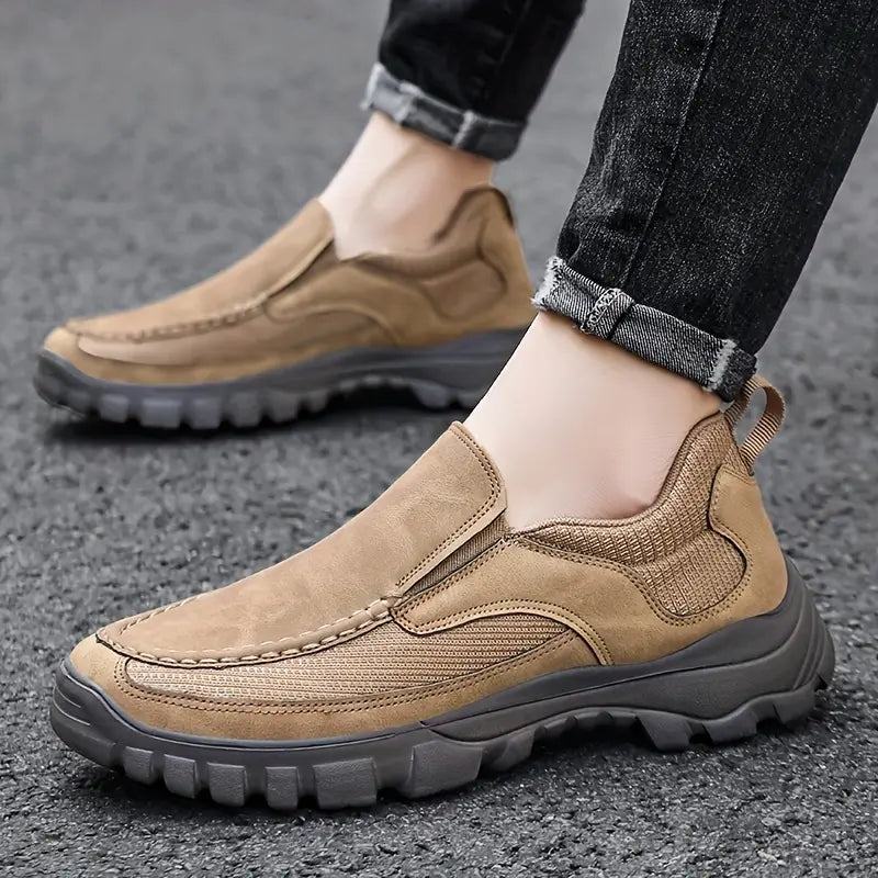 Widerstandsfähige, rutschfeste, bequeme, lässige Slip-On-Wanderschuhe