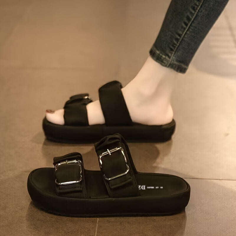 Sandalen mit dicker Sohle – Rutschfest & Bequem für Sommer & Strand