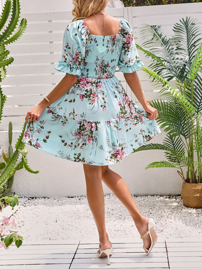 Blumenkleid Quadratischer Ausschnitt Kurzarm Rüschen