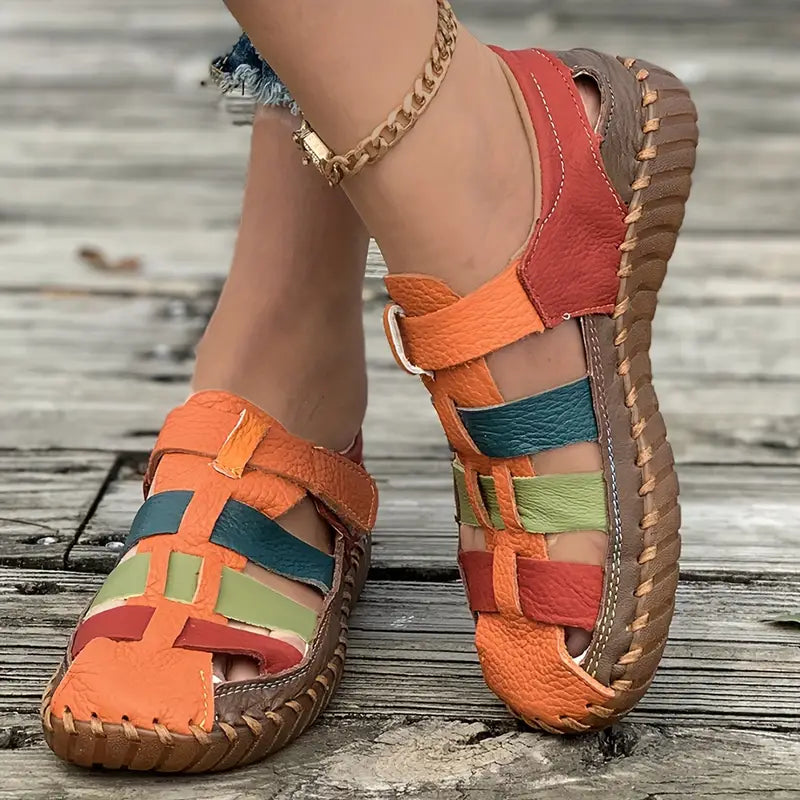 Bunte flache Sport-Sandalen für Frauen, runde Zehensandalen für den Freizeitbereich