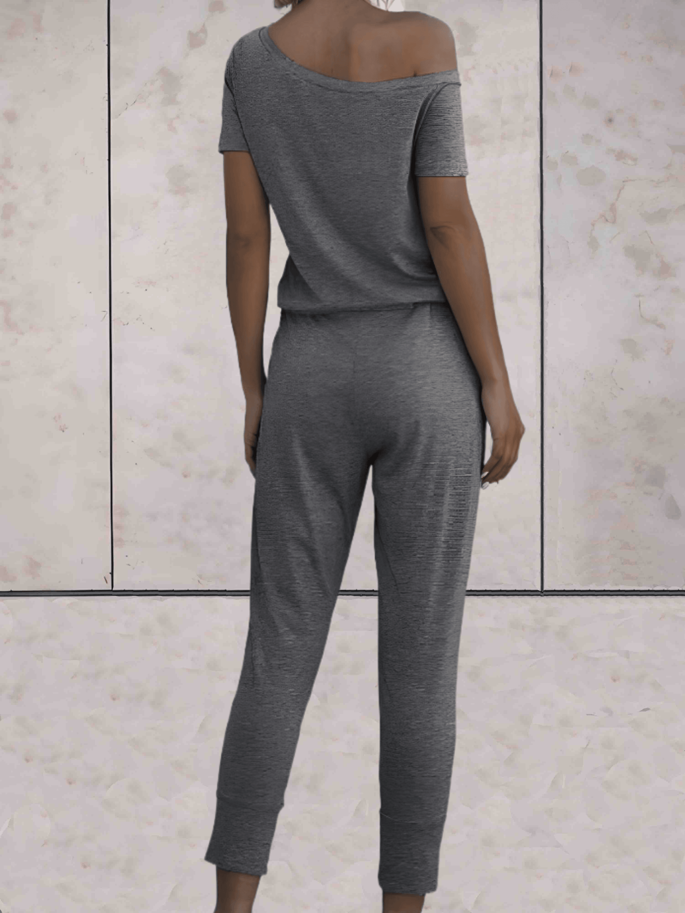 Clarissa's Meisterstück: Schulterfreier Jumpsuit mit verstellbarer Taillenhose