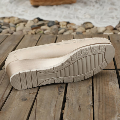 Beige Slip-On Loafers für Damen – Atmungsaktive Wedge Mokassins