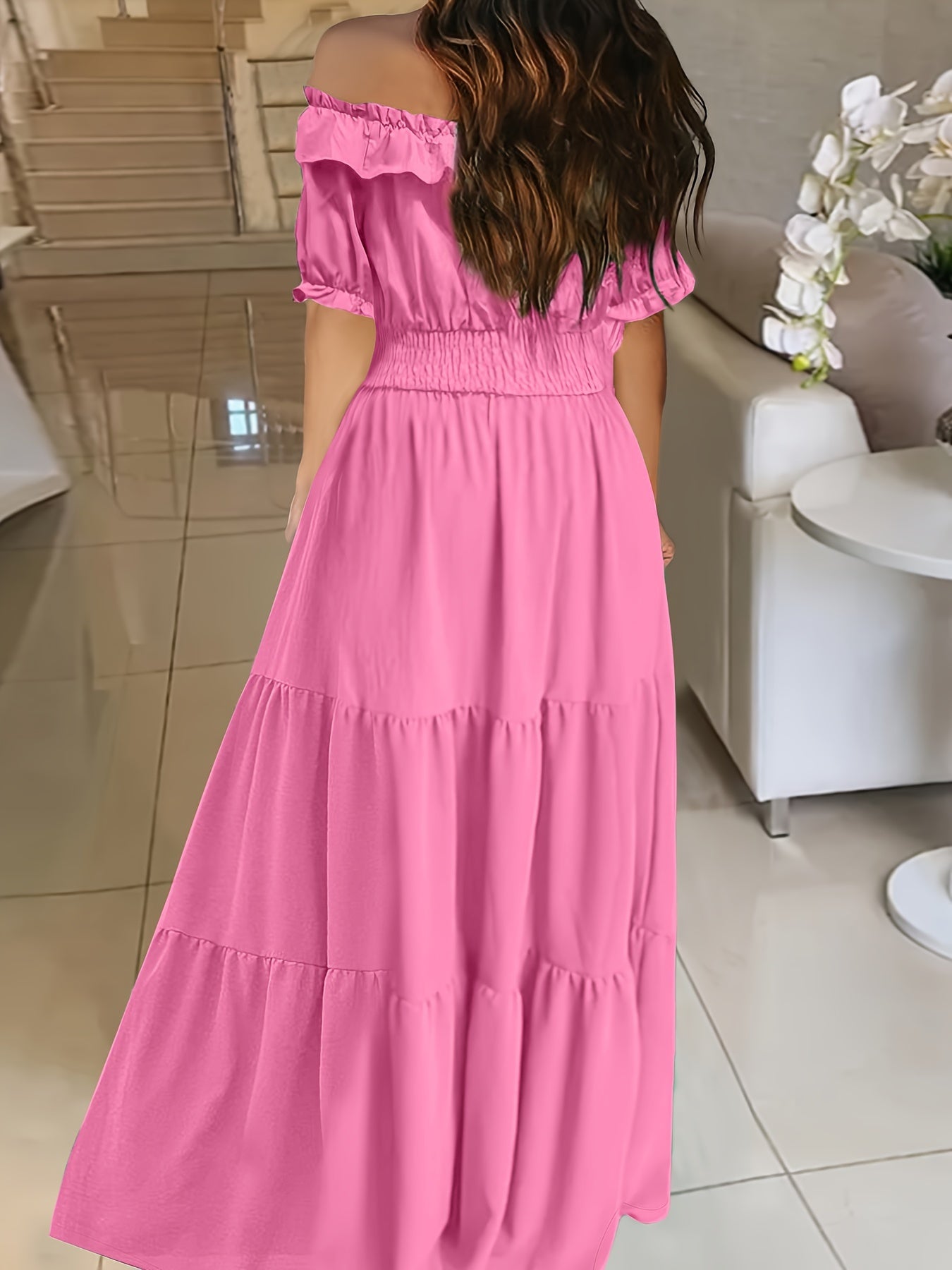 Schulterfreies Sommerkleid Elegantes Maxikleid mit Volants Lockere Passform