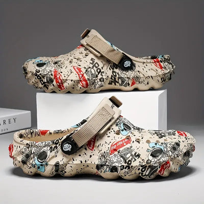 Atmungsaktive Clogs mit Graffiti-Druck