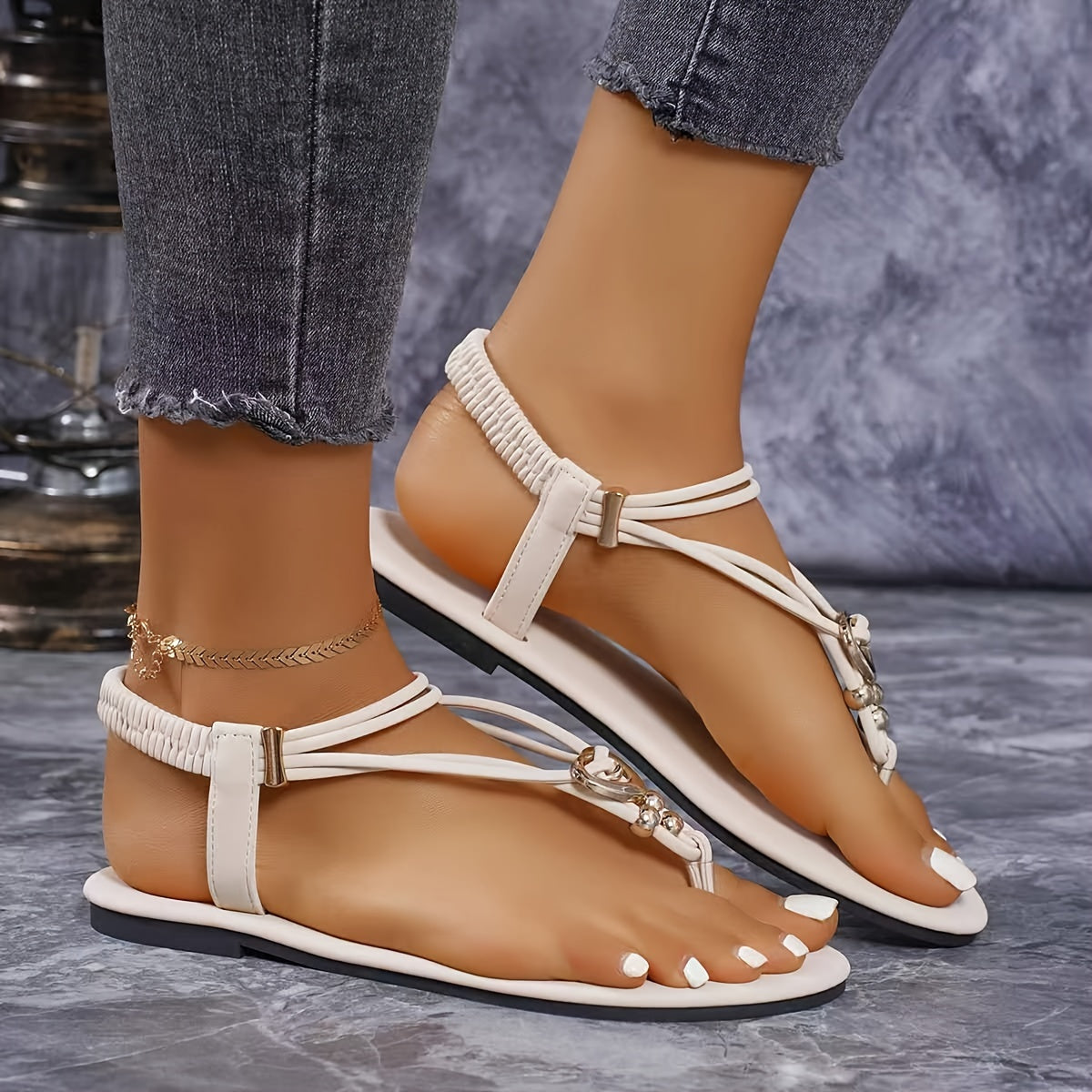 Zehentrenner Sandalen – Elastische Knöchelriemen Bequeme Flache