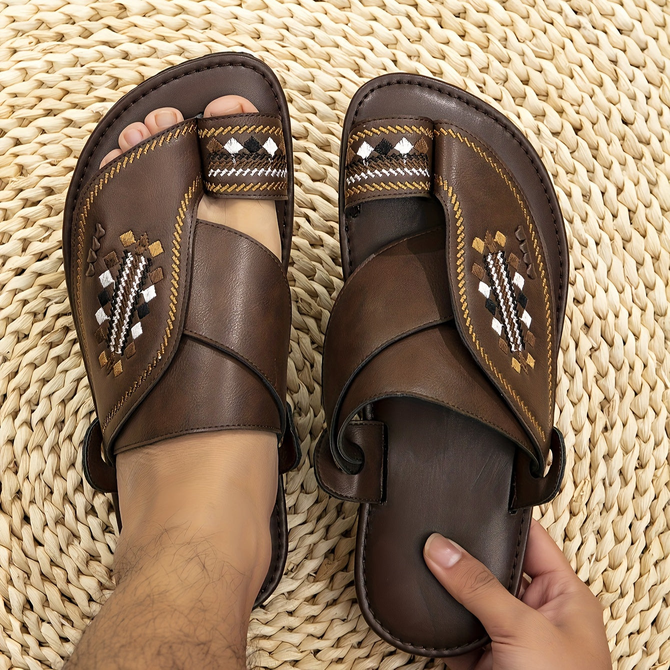 Herren Slip-On Sandalen – Bequeme, rutschfeste Flip-Flops mit geometrischem Muster