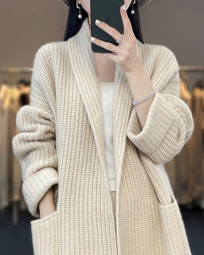 Einfarbiger Cardigan mit Reverstaschen